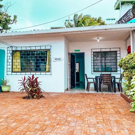 Miss Julyn Sweet Home San Andres  Luaran gambar